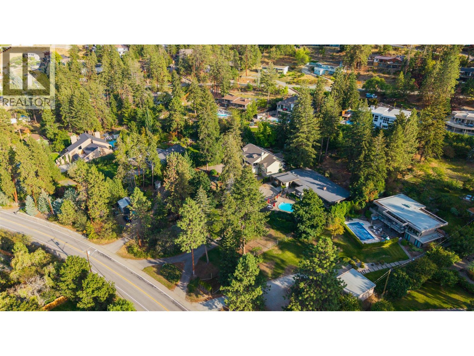 5147 Lakeshore Road, Kelowna, BC