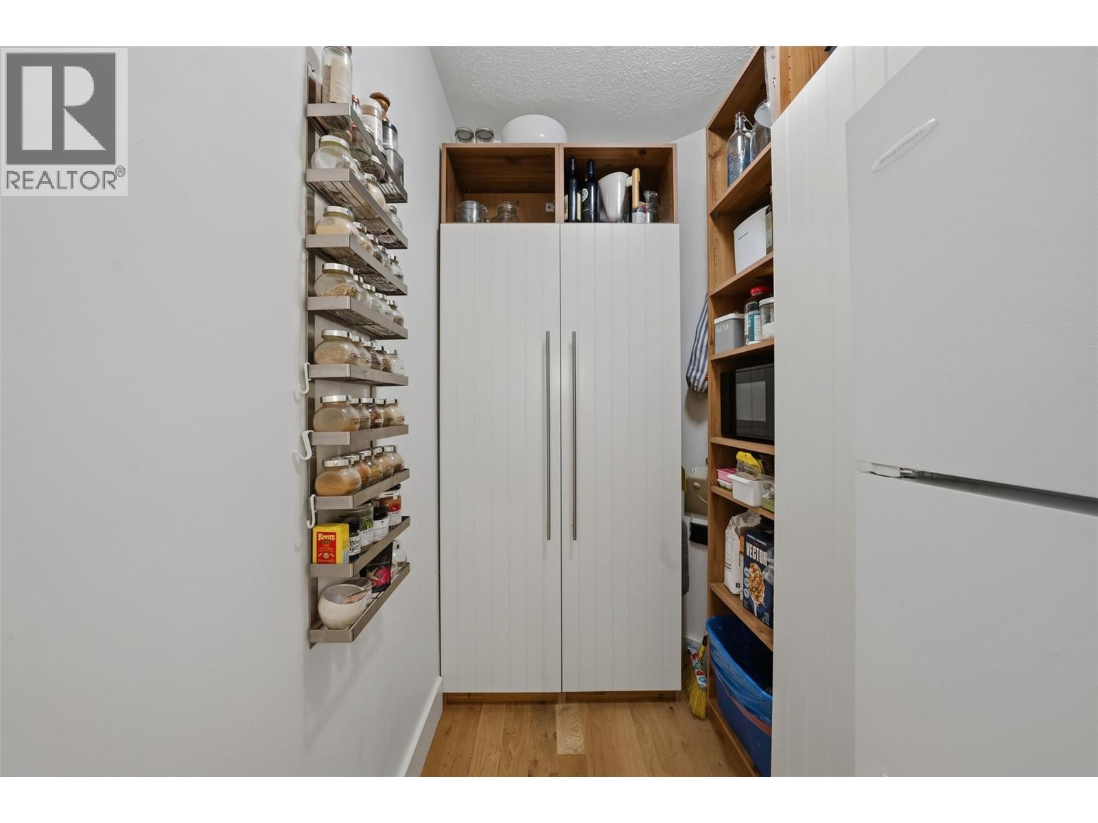 Pantry - 5147 Lakeshore Road, Kelowna, BC