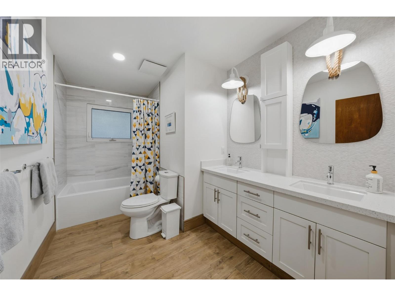 Full Bath 5 piece - 5147 Lakeshore Road, Kelowna, BC