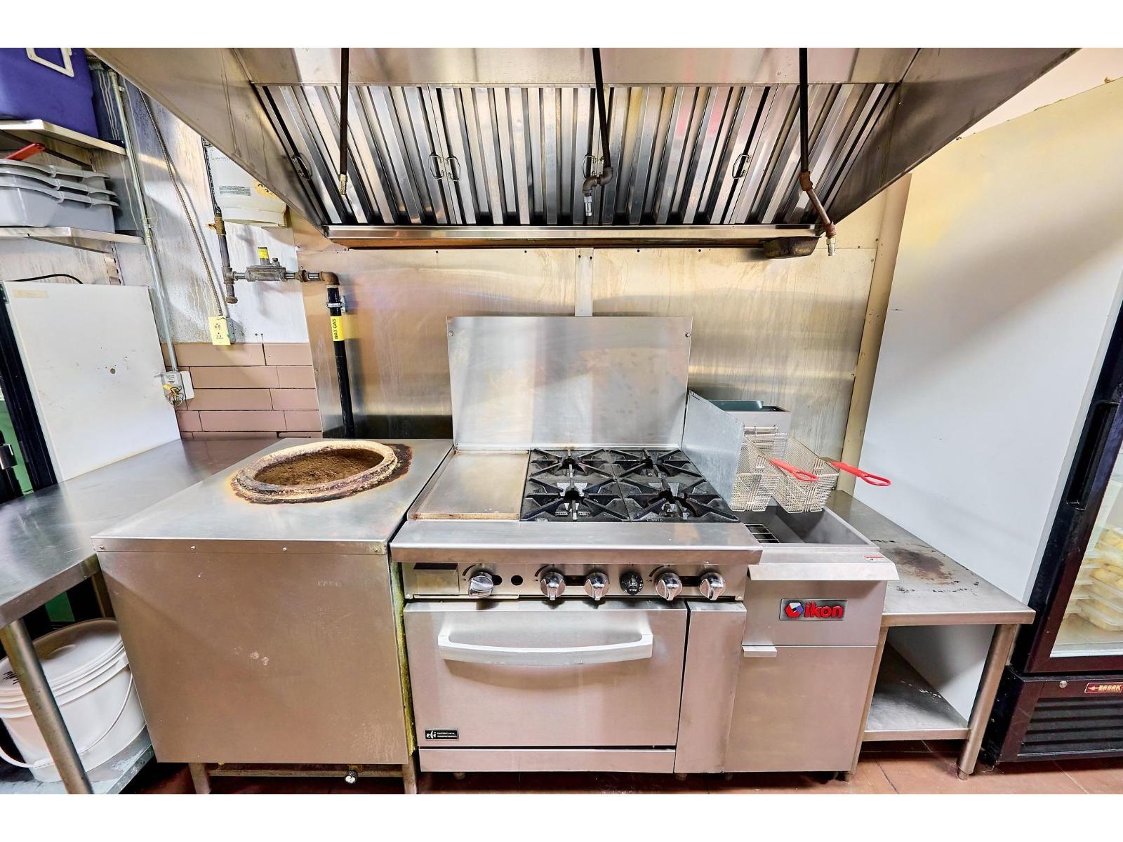 27243 Fraser Highway, Langley, BC