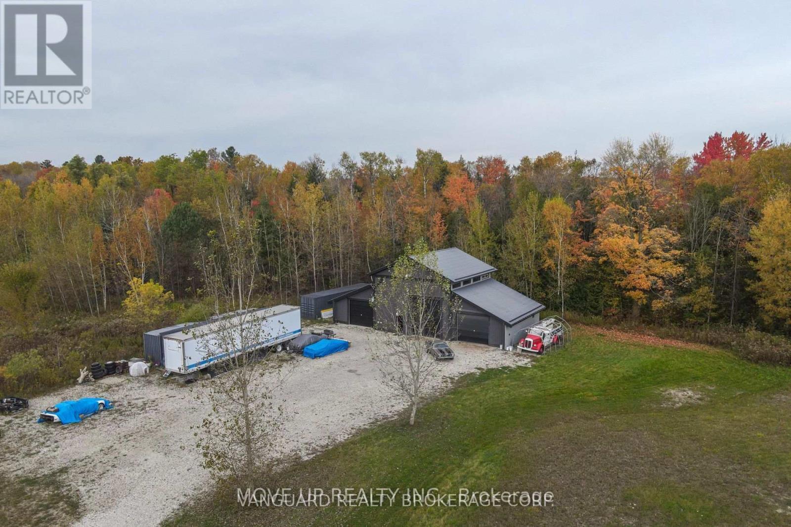 10 Greengage Road, Clearview, ON