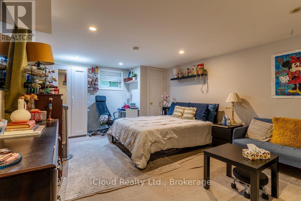 229 Cook Street, Barrie, ON