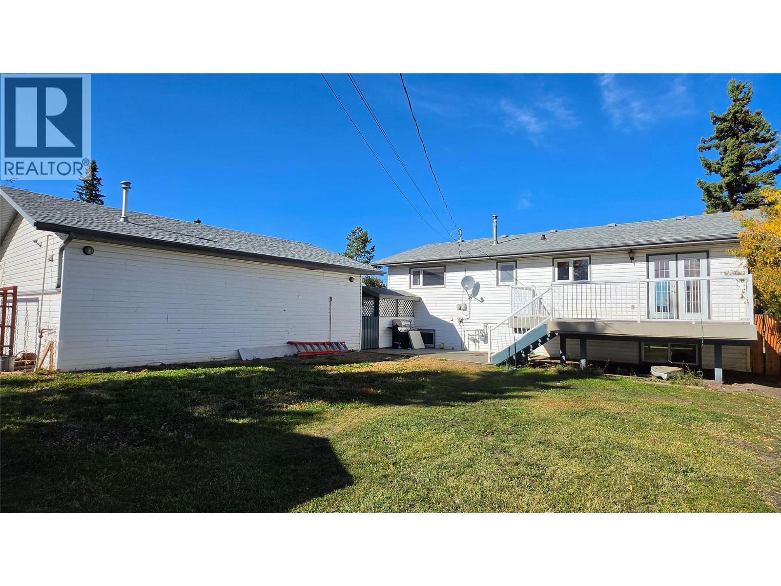 1905 108 Avenue, Dawson Creek, BC