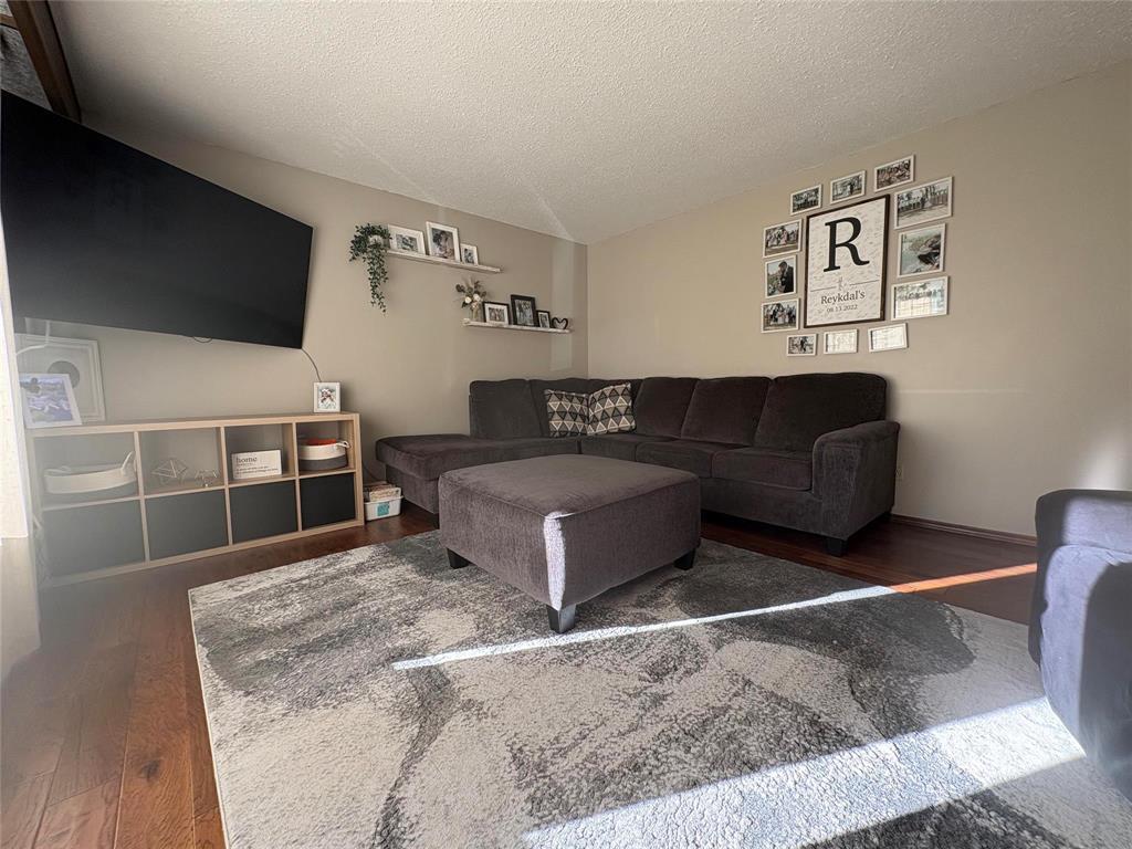 210 Wells Street, Killarney, MB