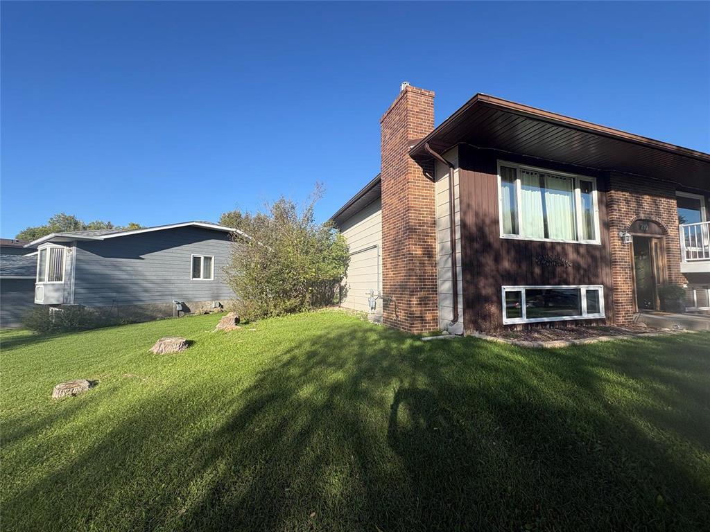 210 Wells Street, Killarney, MB