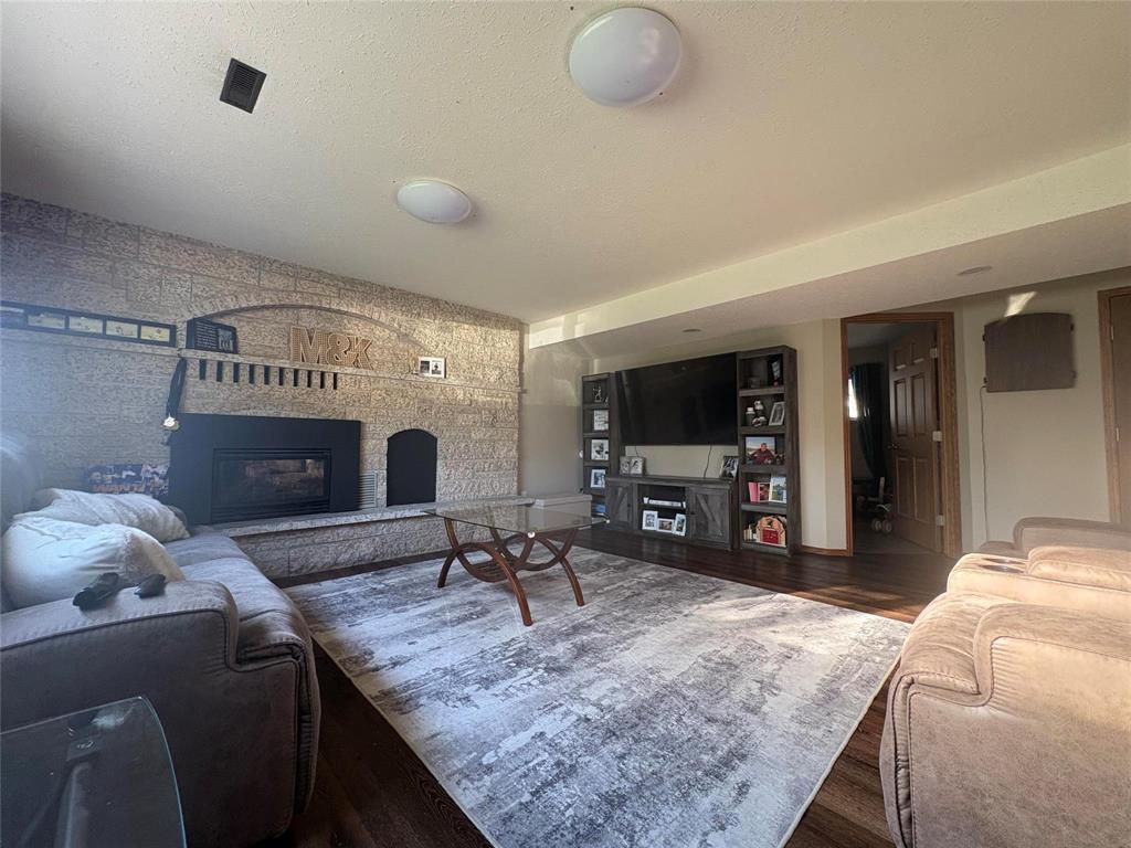 210 Wells Street, Killarney, MB