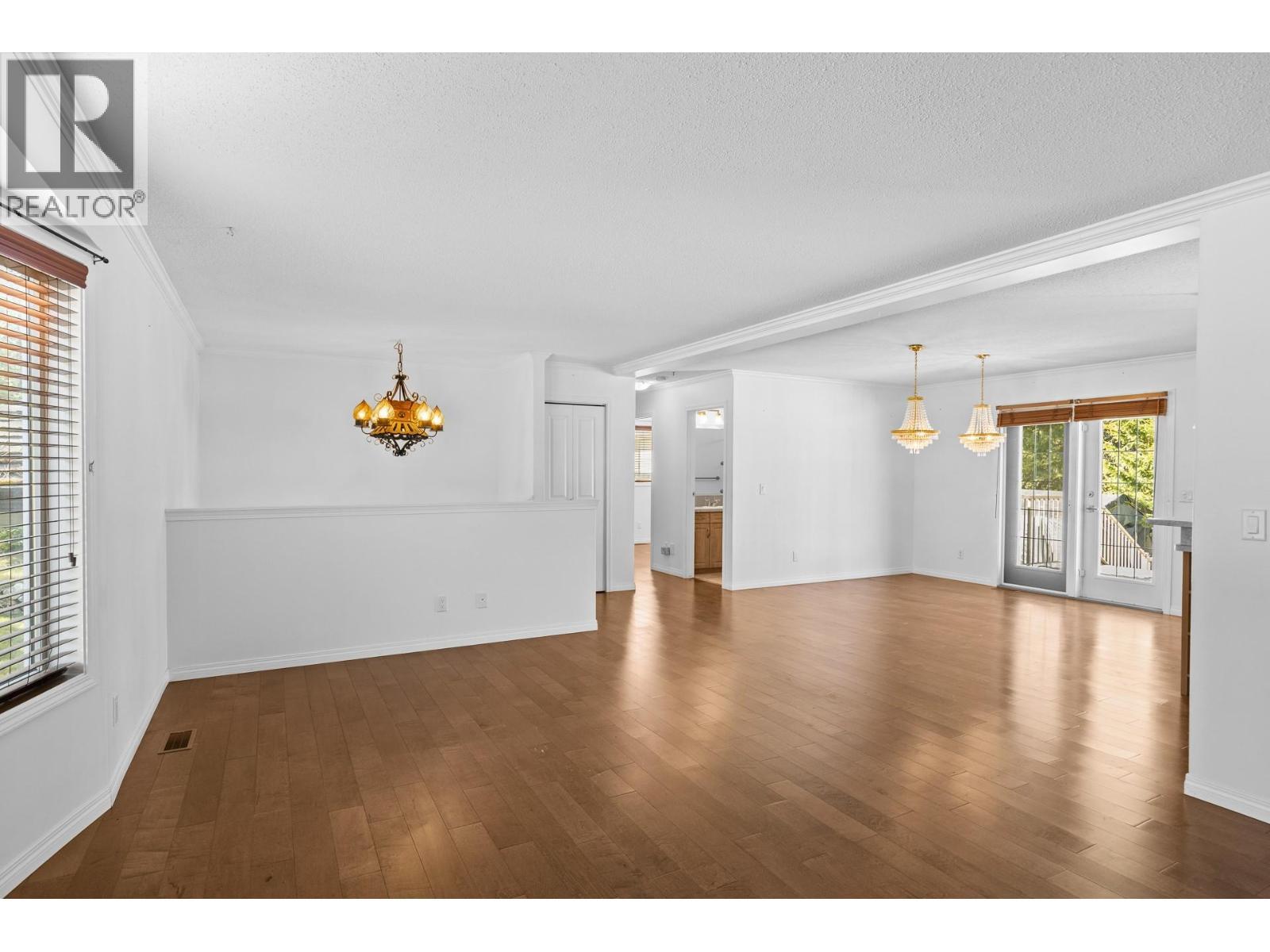 1261 Main Street, Christina Lake, BC