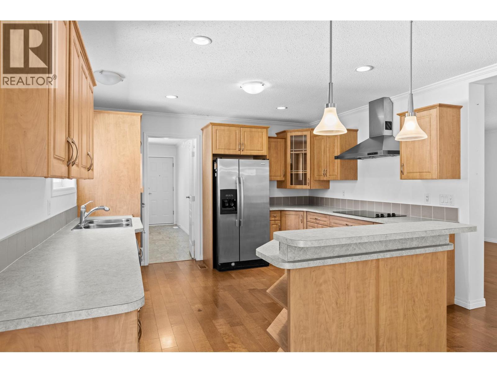 1261 Main Street, Christina Lake, BC