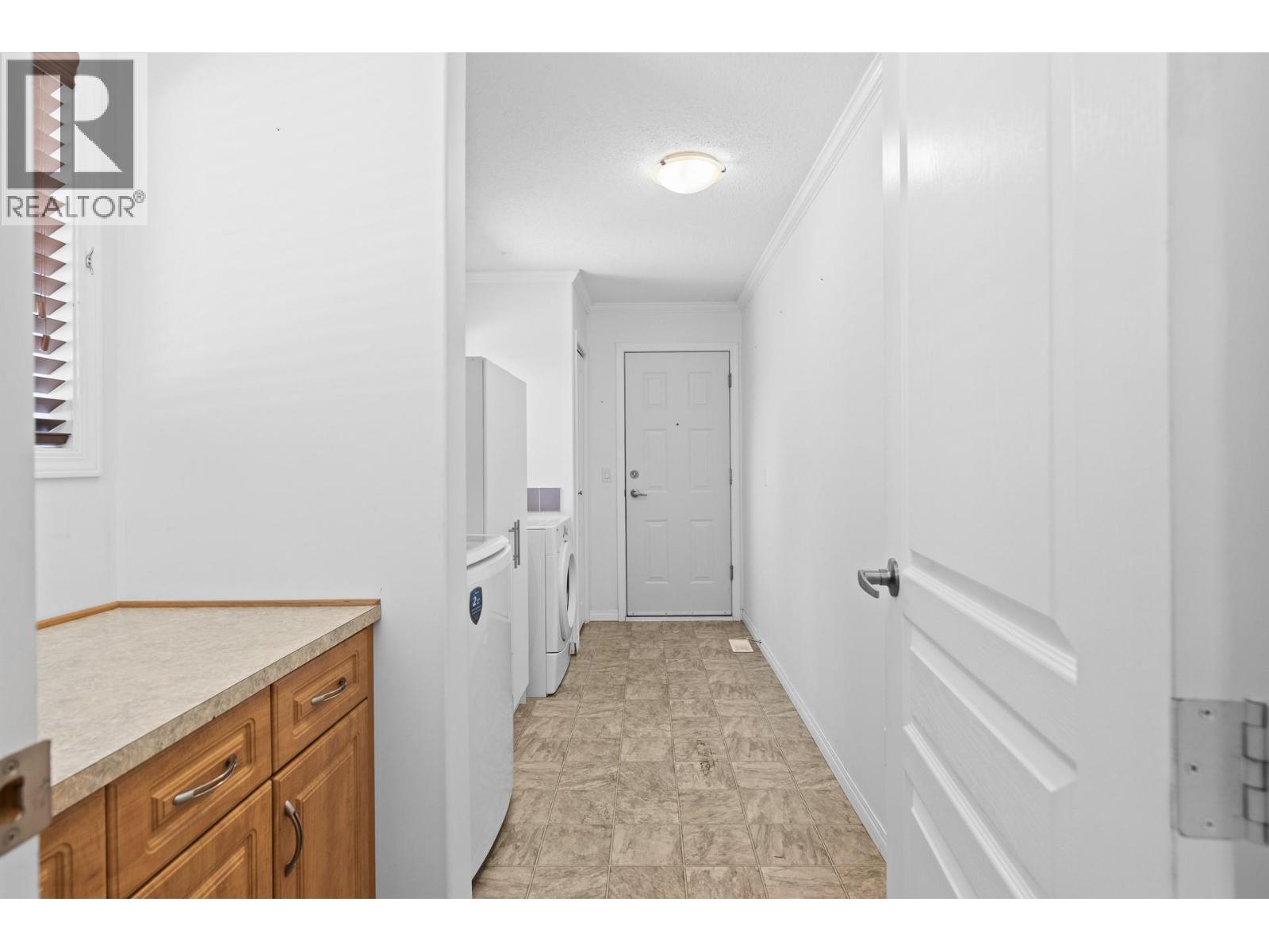 1261 Main Street, Christina Lake, BC