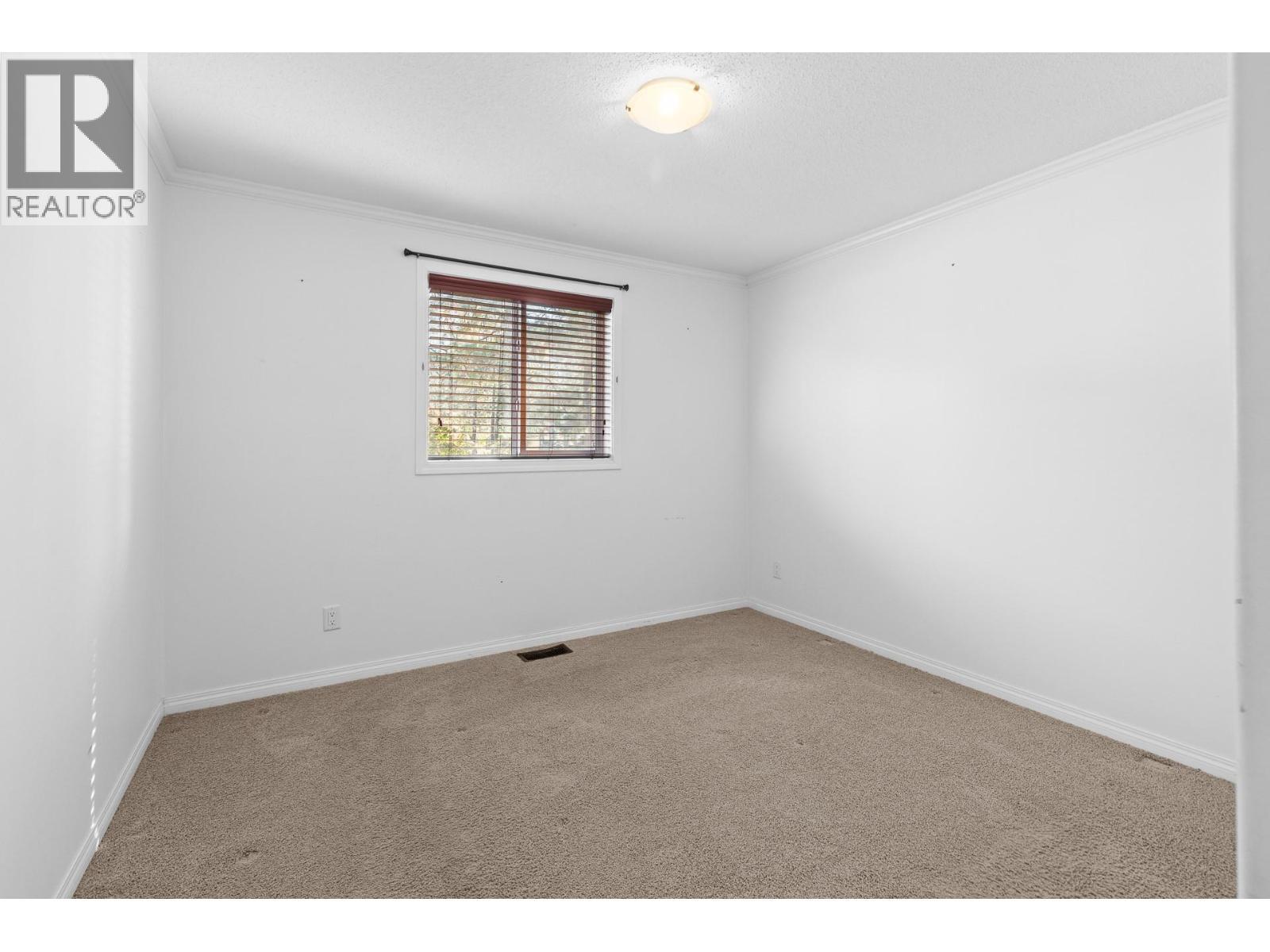 1261 Main Street, Christina Lake, BC