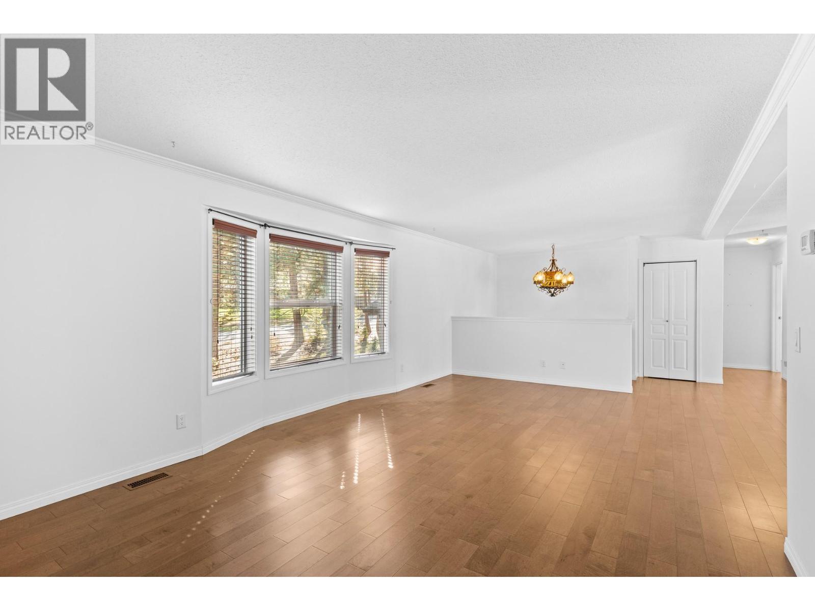 1261 Main Street, Christina Lake, BC