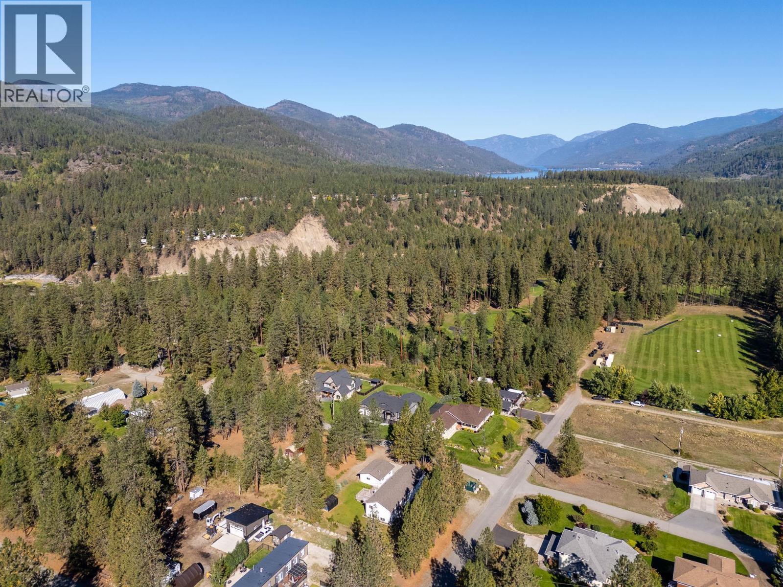 1261 Main Street, Christina Lake, BC