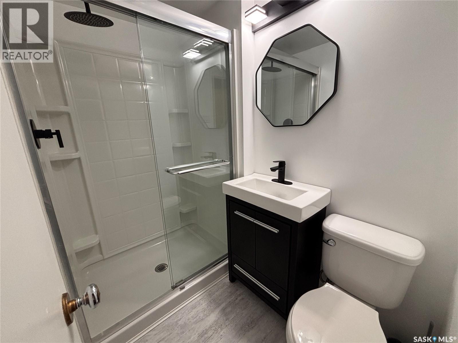 418 4Th Avenue W, Kindersley, SK