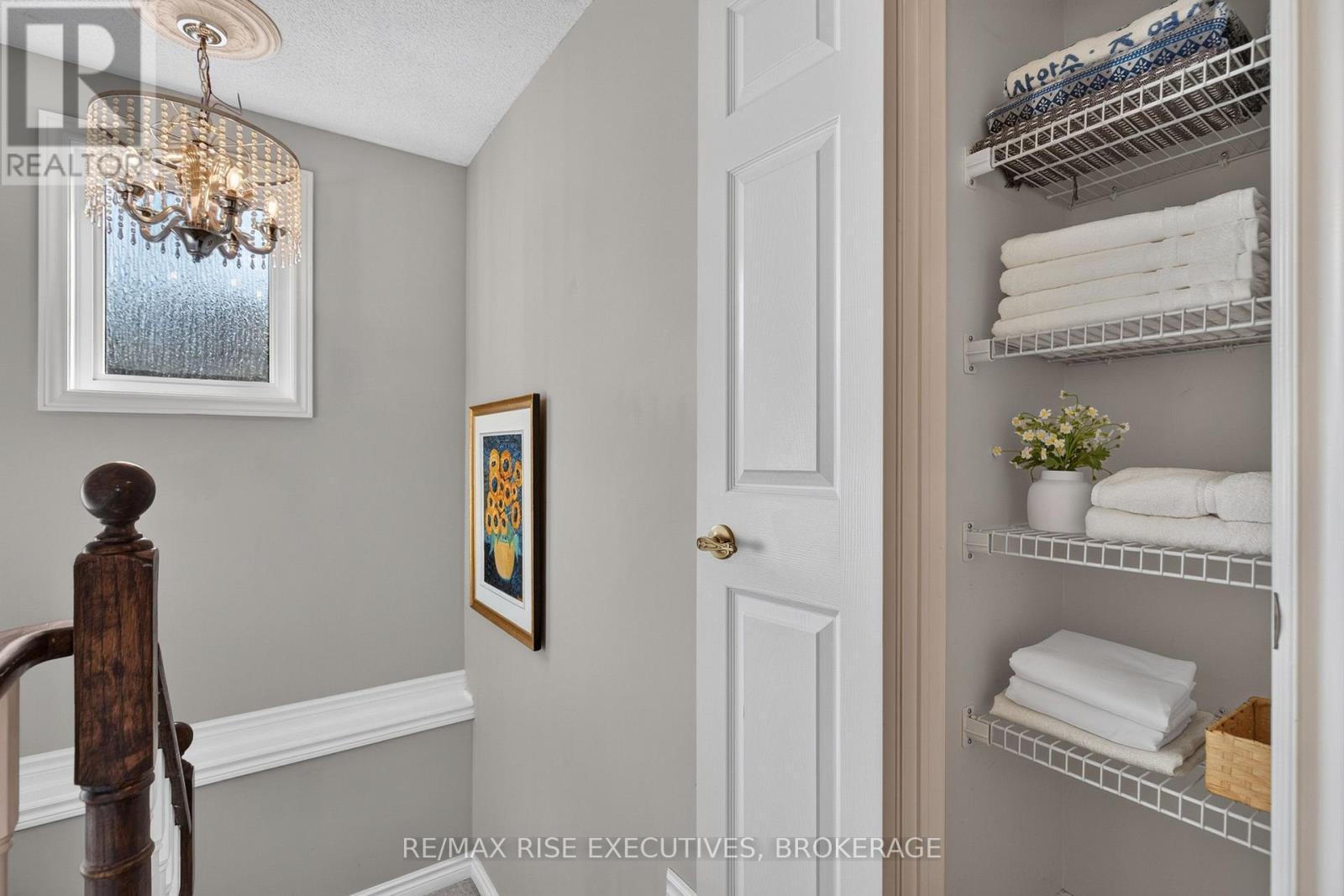 947 Prestwick Crescent, Kingston (East Gardiners Rd), ON
