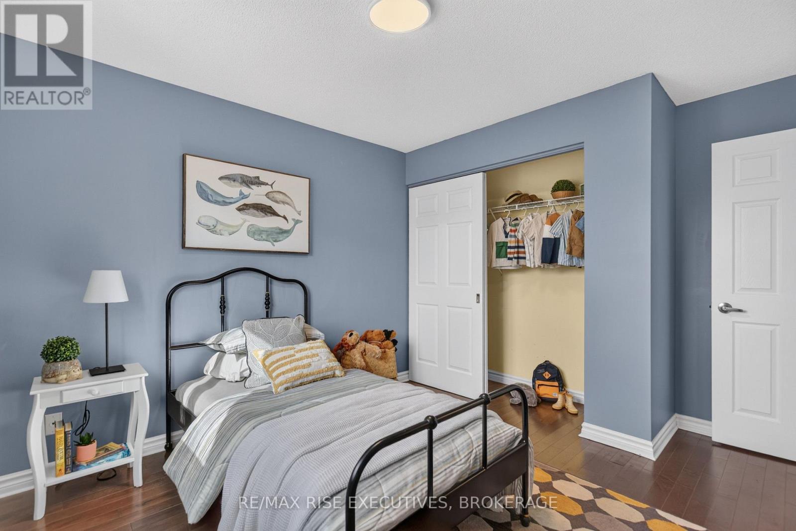 947 Prestwick Crescent, Kingston (East Gardiners Rd), ON