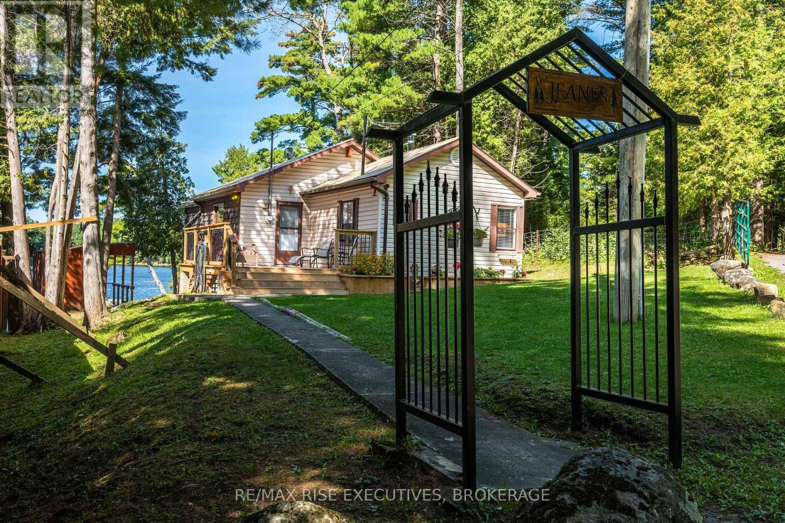 1123 Willys Lane, Frontenac (Frontenac South), ON