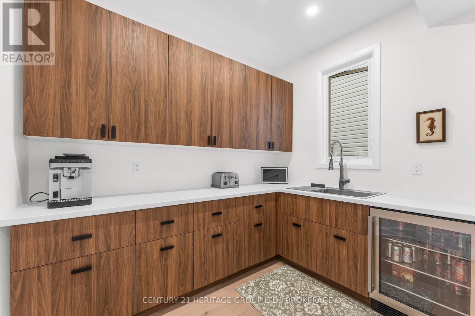 1625 Boardwalk Drive, Kingston (City Northwest), ON