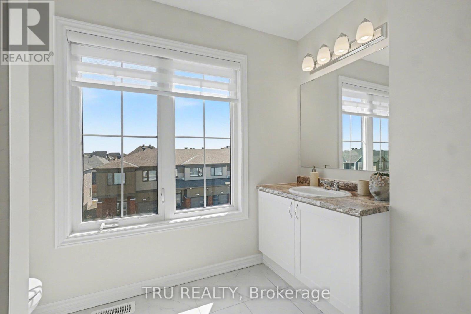 520 Rye Grass Way, Ottawa, ON