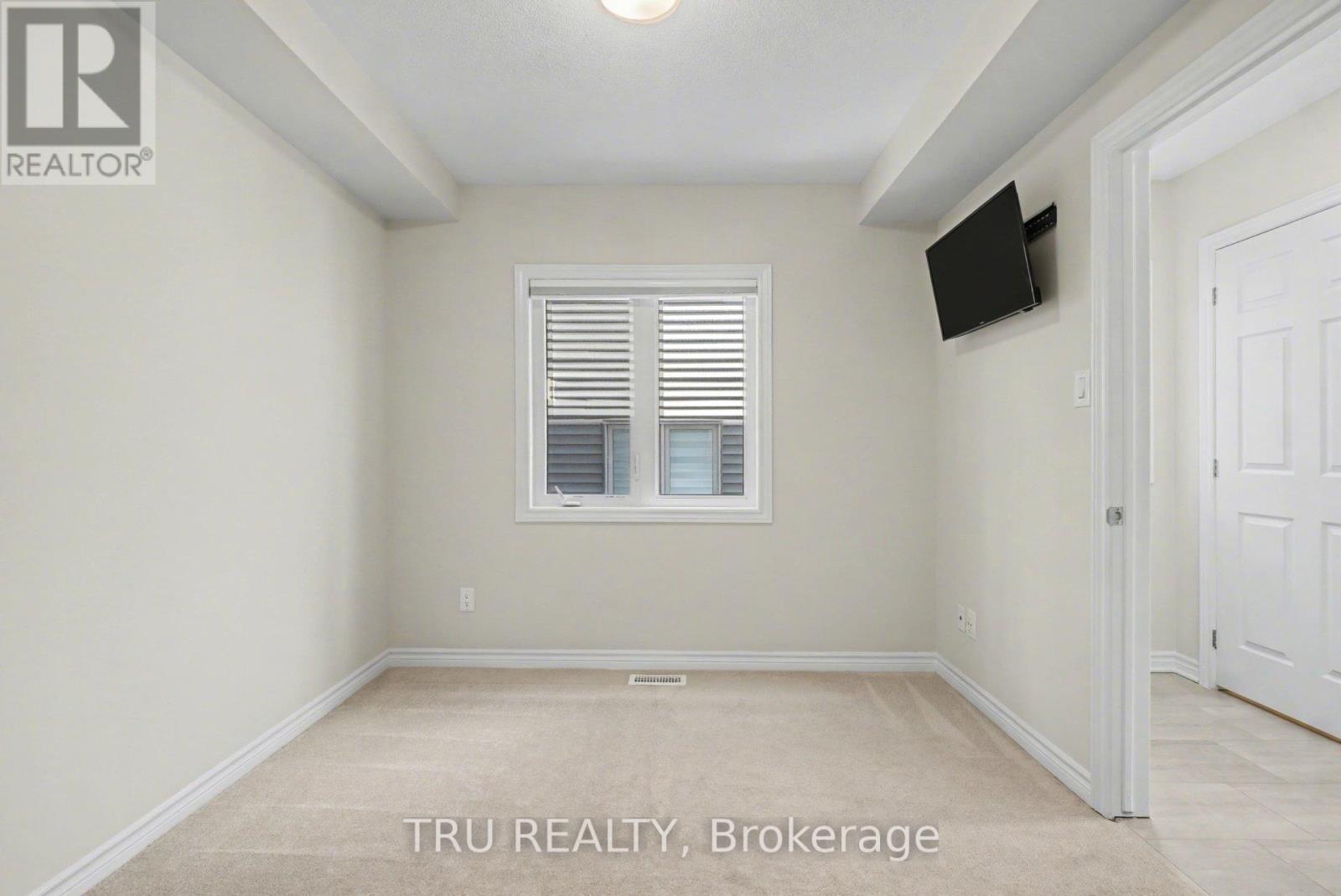 520 Rye Grass Way, Ottawa, ON
