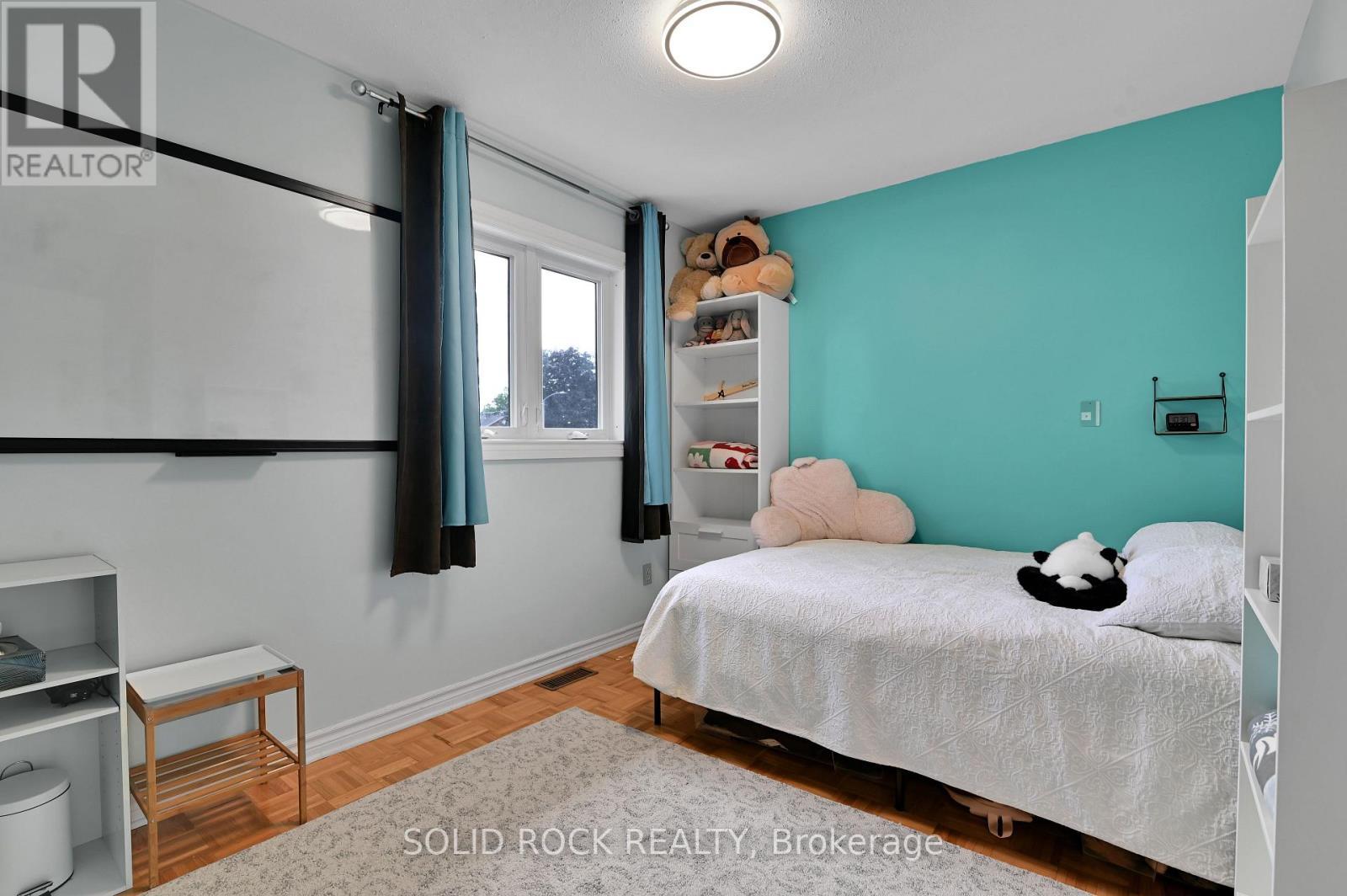 253 Cote-Royale Crescent, Ottawa, ON