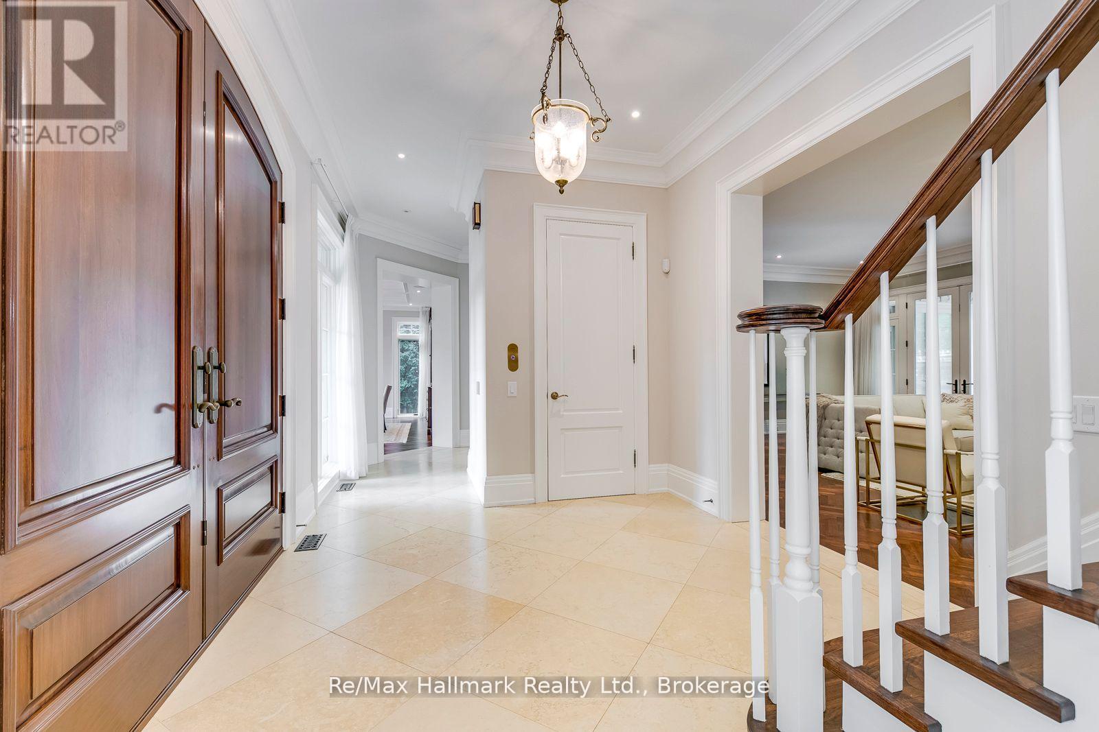 Foyer - 138 Dianne Avenue, Oakville (Mo Morrison), ON