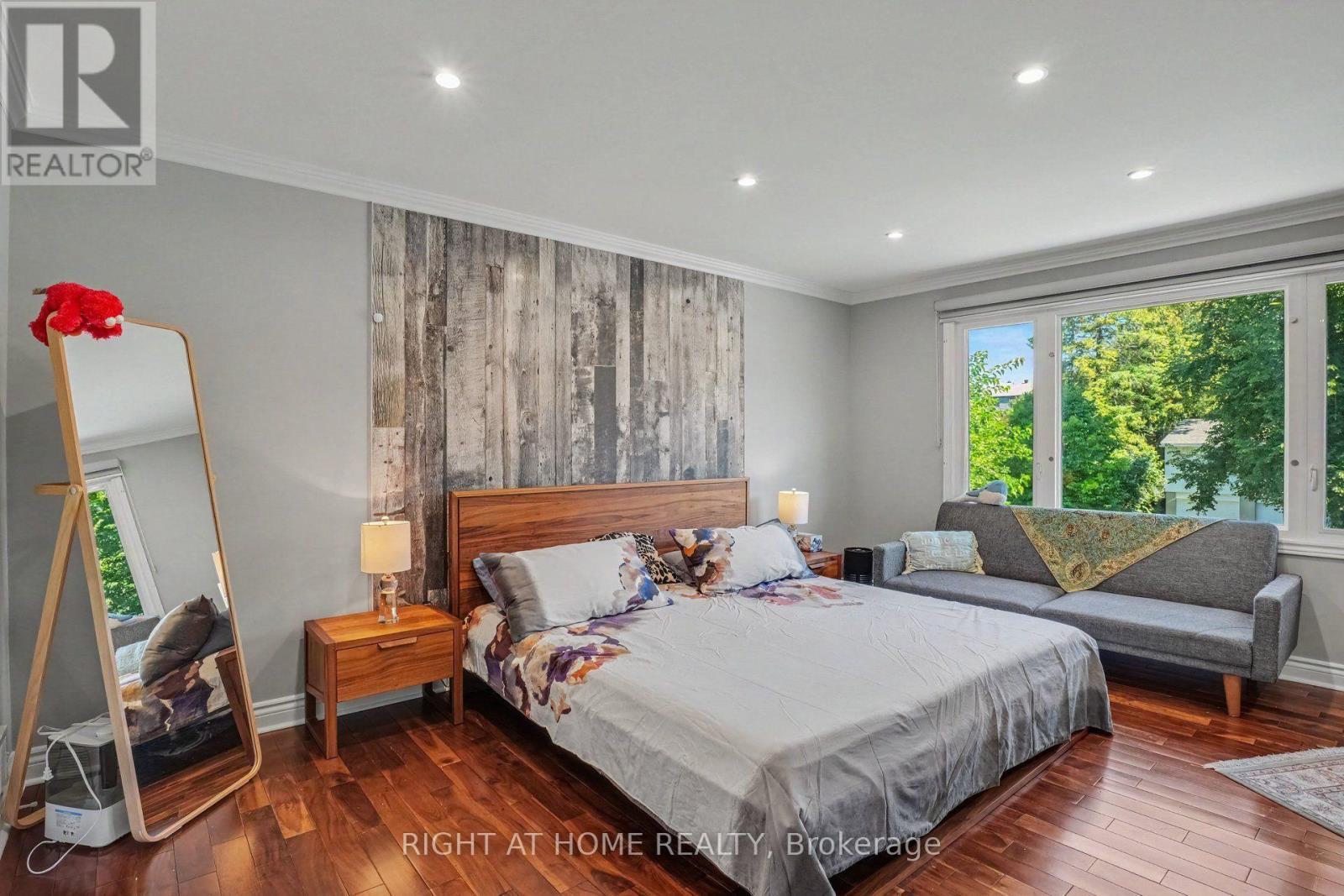 14 Trillium Avenue, Ottawa, ON