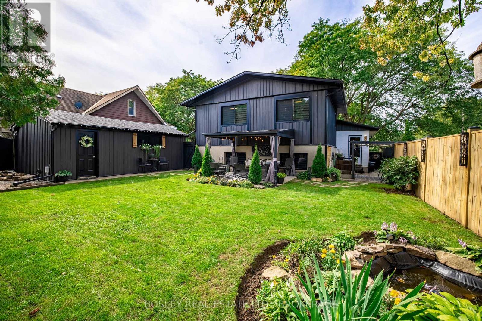 4148 Dorchester Road, Niagara Falls (Morrison), ON