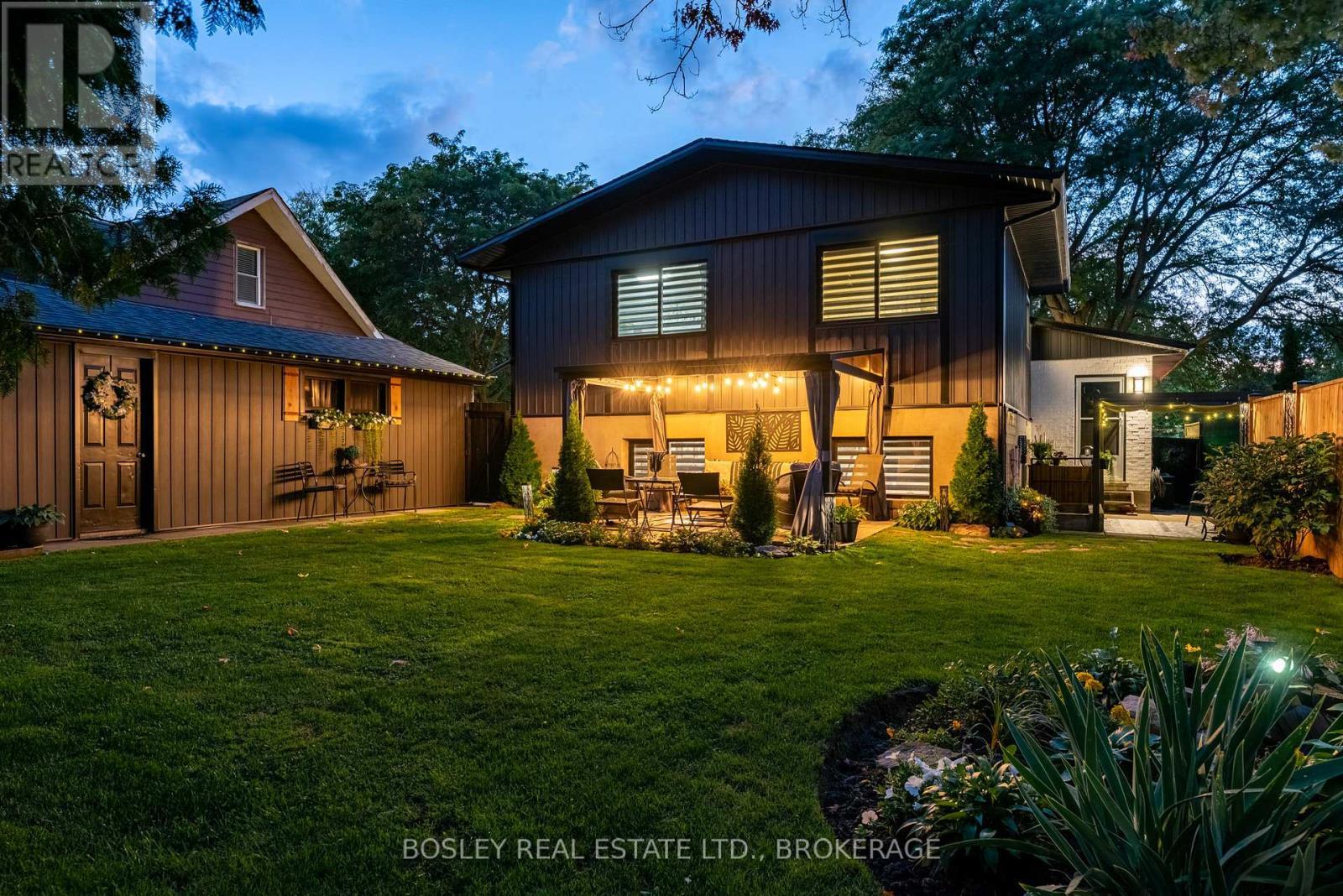 4148 Dorchester Road, Niagara Falls (Morrison), ON