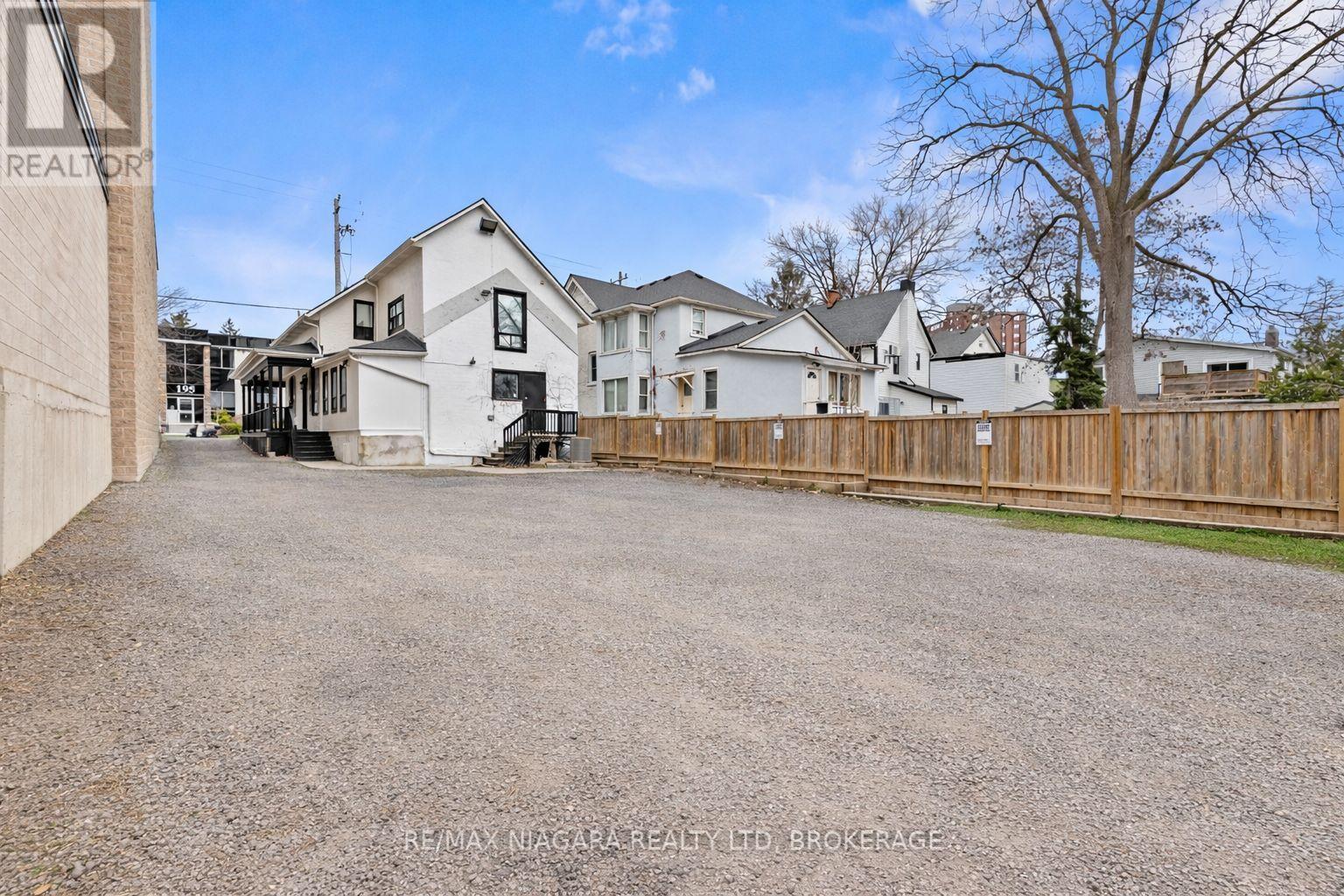 196 King Street, St. Catharines (Downtown), ON