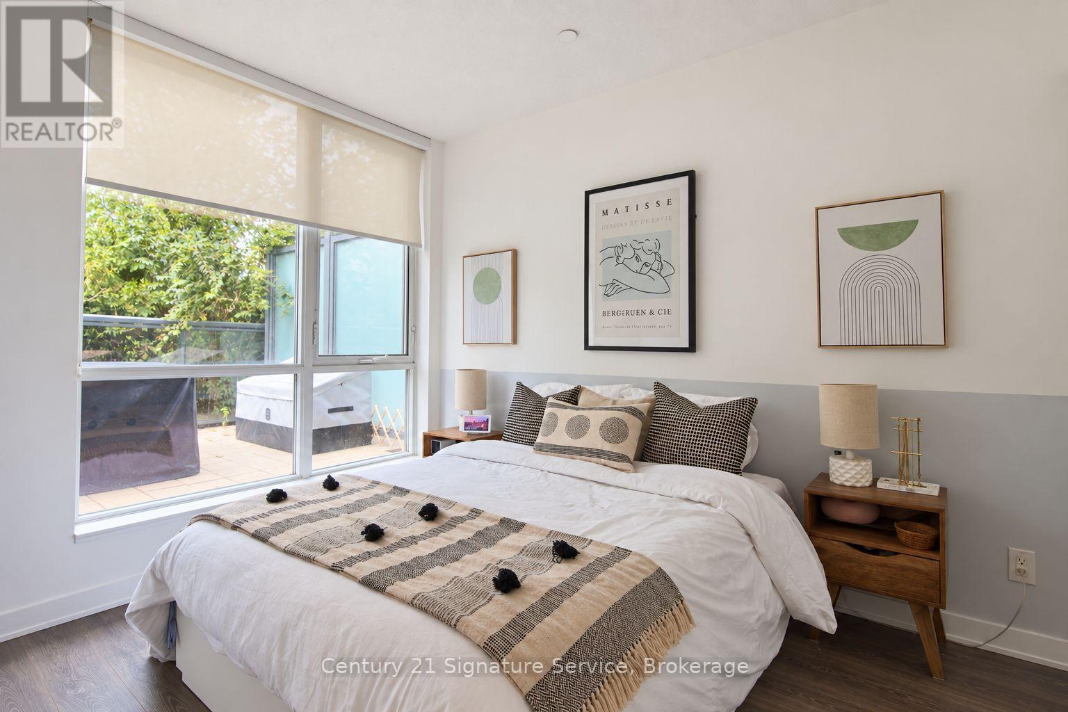408 - 55 Regent Park Boulevard, Toronto, ON