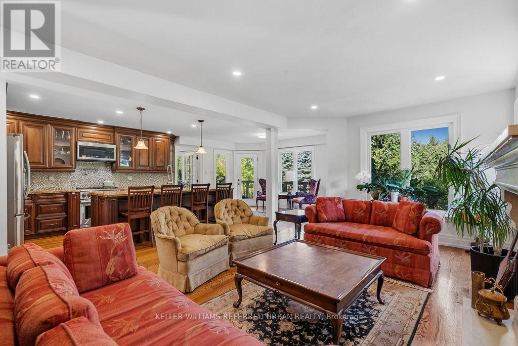 64 Elderberry Trail, Aurora, ON