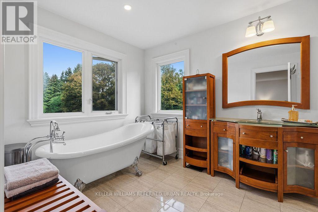 64 Elderberry Trail, Aurora, ON