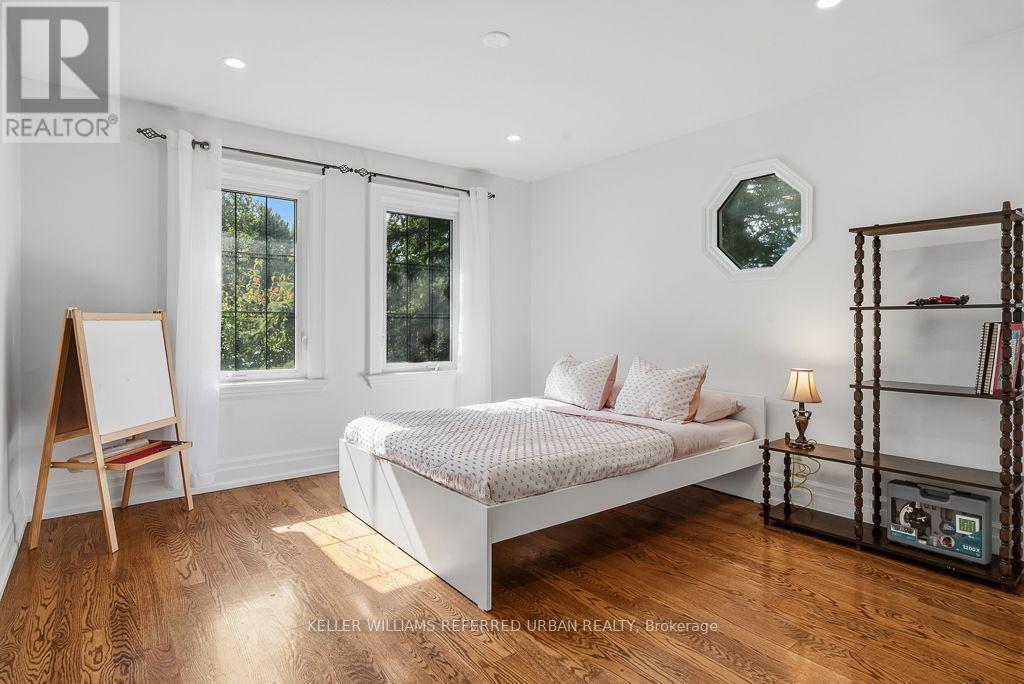 64 Elderberry Trail, Aurora, ON