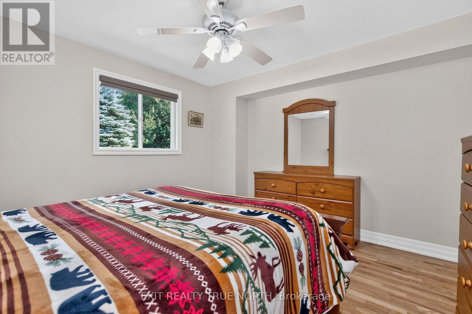 460 Concession Rd 13 E, Tiny, ON