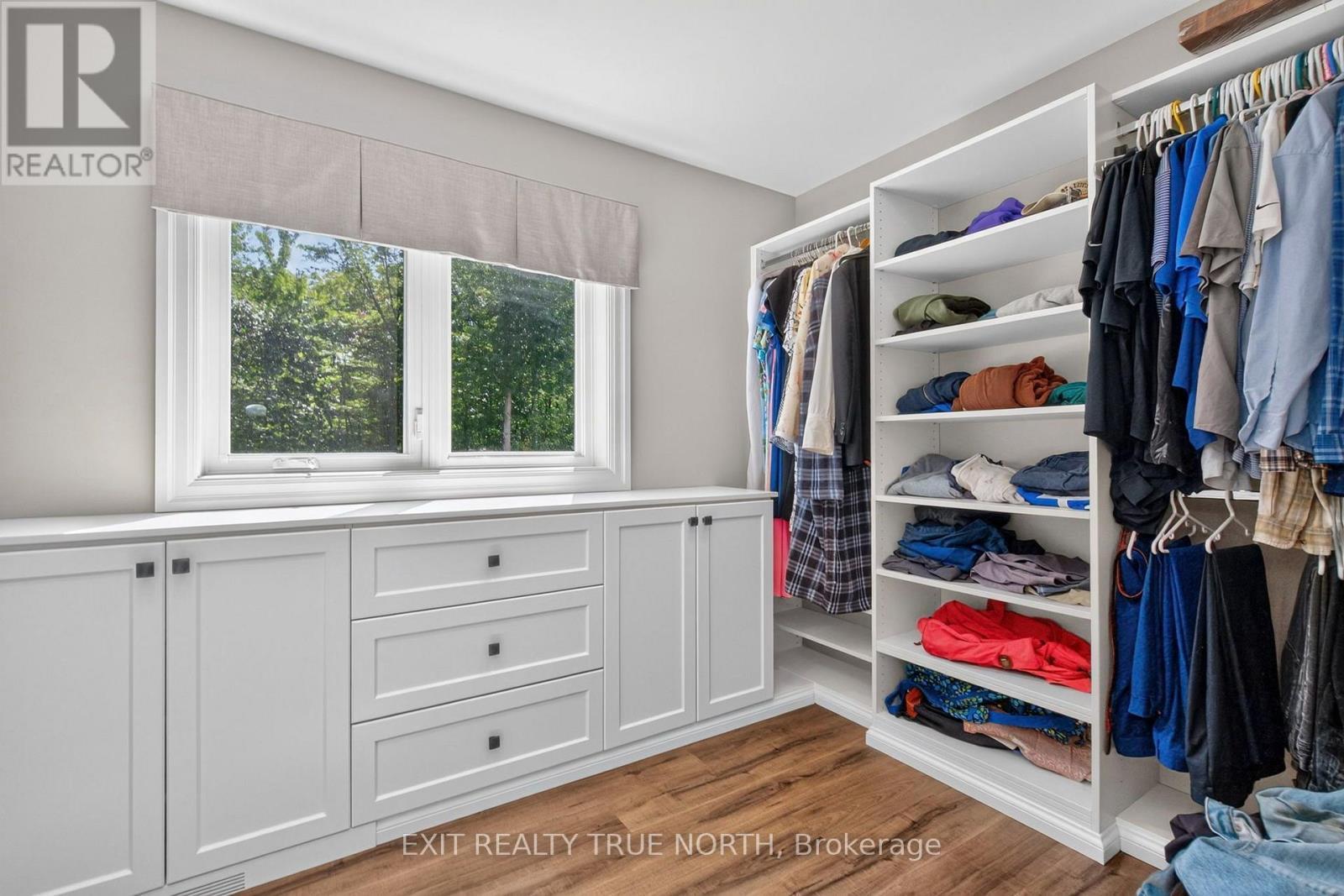 460 Concession Rd 13 E, Tiny, ON