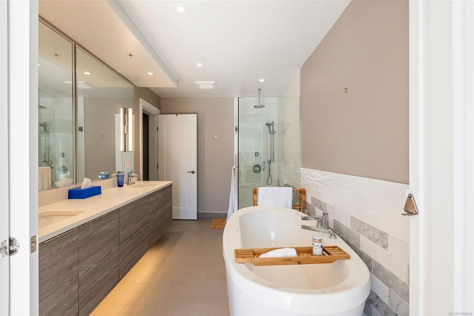 #306-1820 Maple Ave South, Sooke, BC