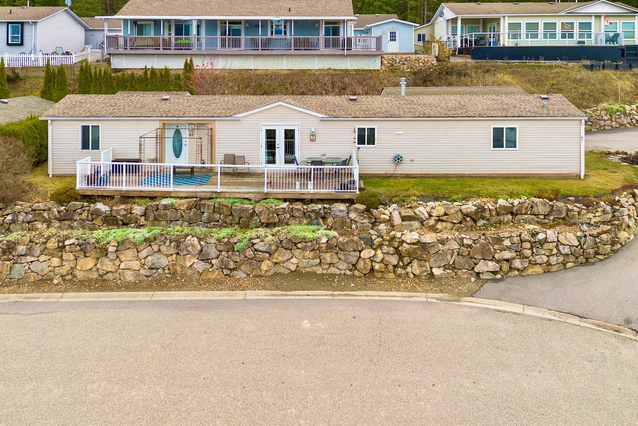 61-1510 Trans Canada Highway, Sorrento, BC