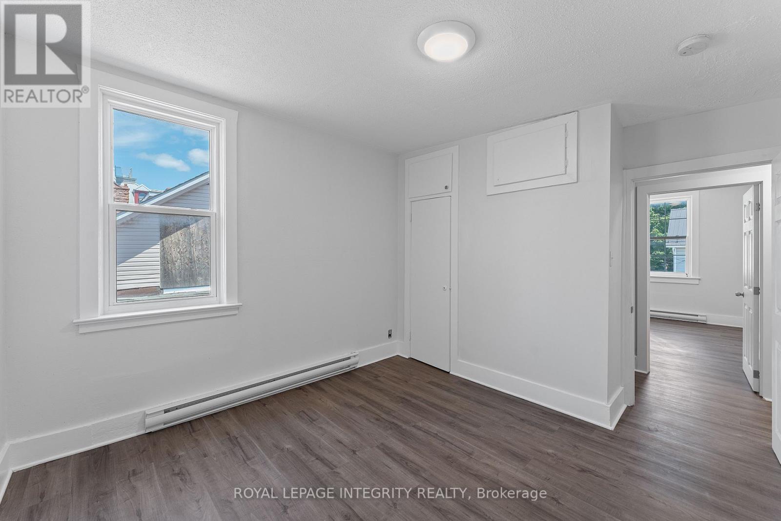 34 Market Street, Smiths Falls, ON