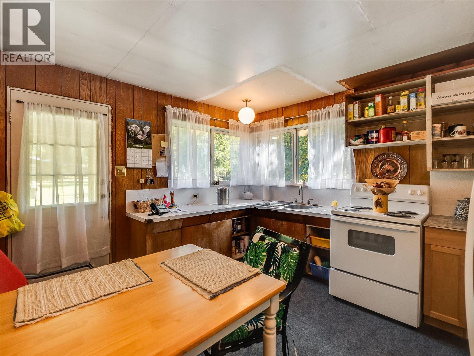 4604 Blewett Road, Nelson, BC