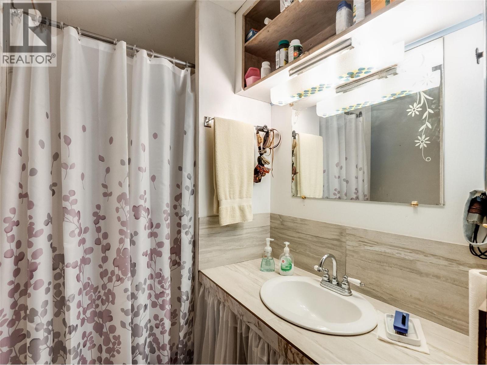 4604 Blewett Road, Nelson, BC
