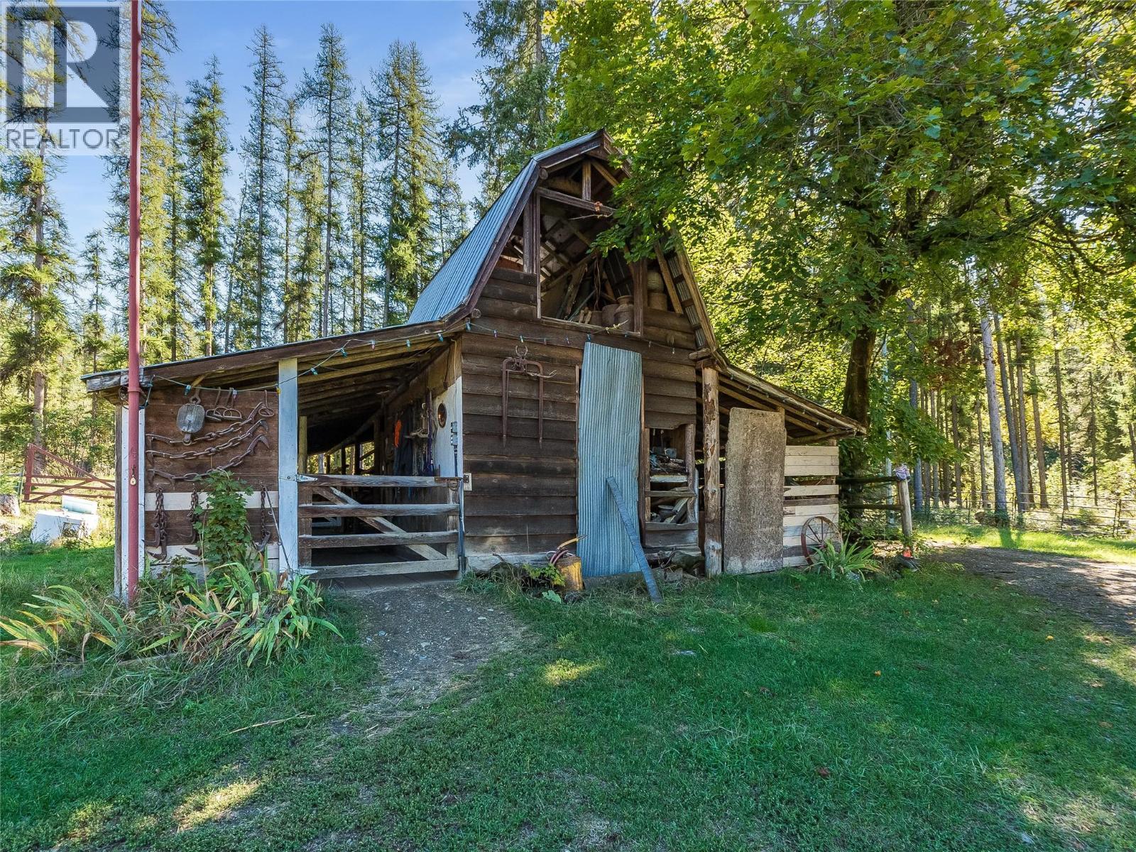 Barb - 4604 Blewett Road, Nelson, BC