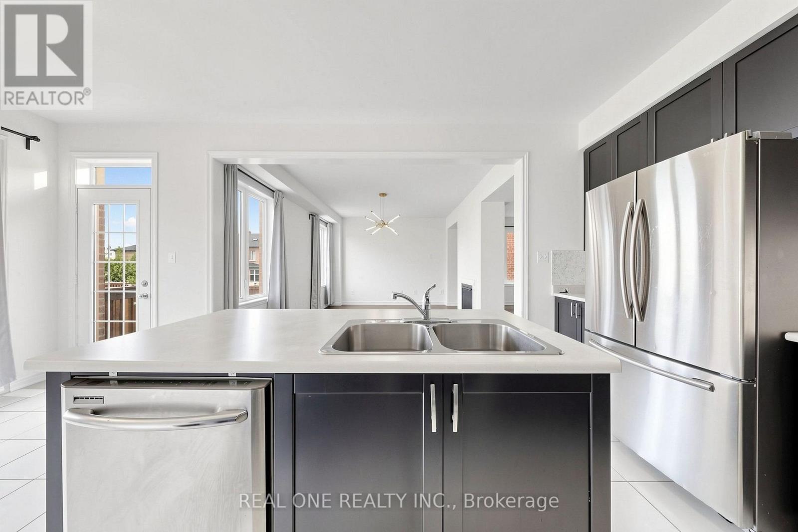 108 Hubner Avenue, Markham, ON