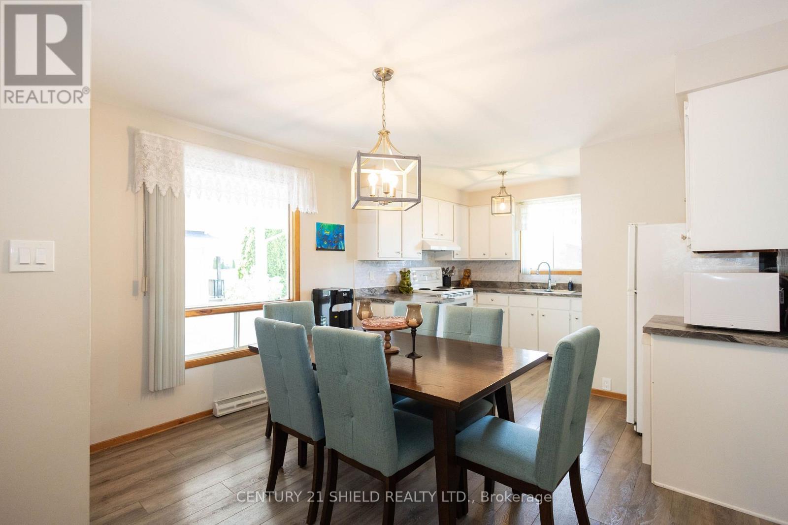 1107 Grand Avenue, Cornwall, ON