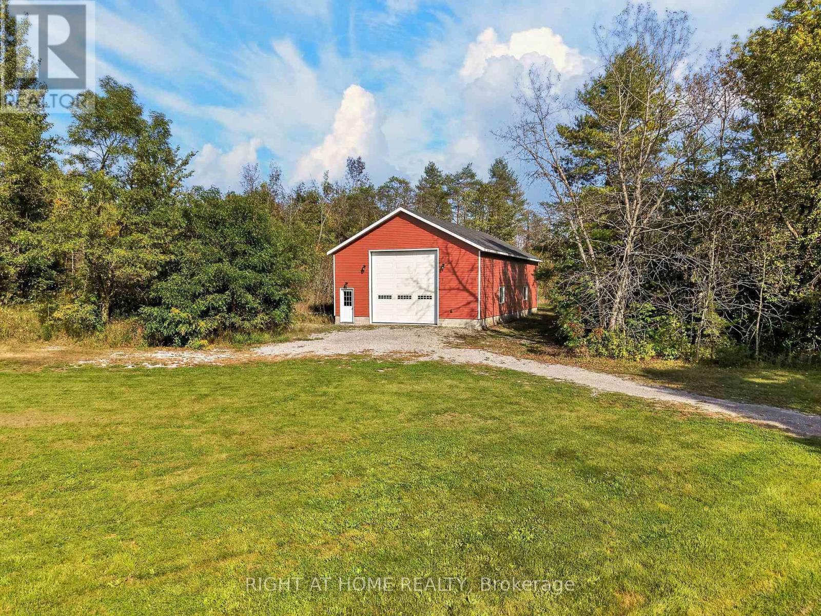 Motorhome Garage: 54'10\" x 28'8\" - 156 Cooper Road, Madoc, ON