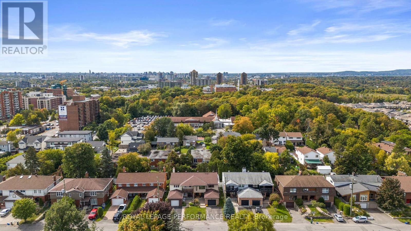 Neighbourhood - 550 Foxview Place, Ottawa, ON