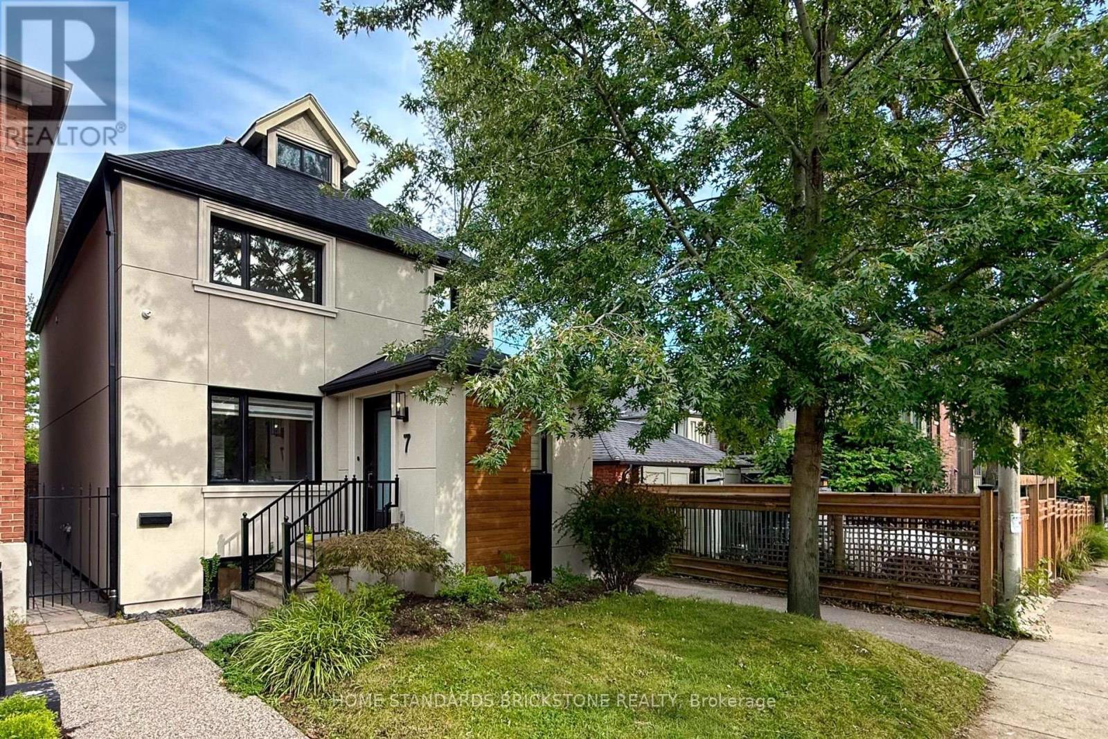 7 Heather Street, Toronto, ON