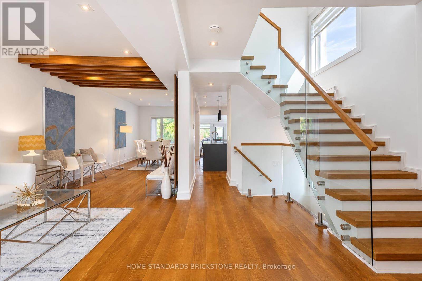 7 Heather Street, Toronto, ON