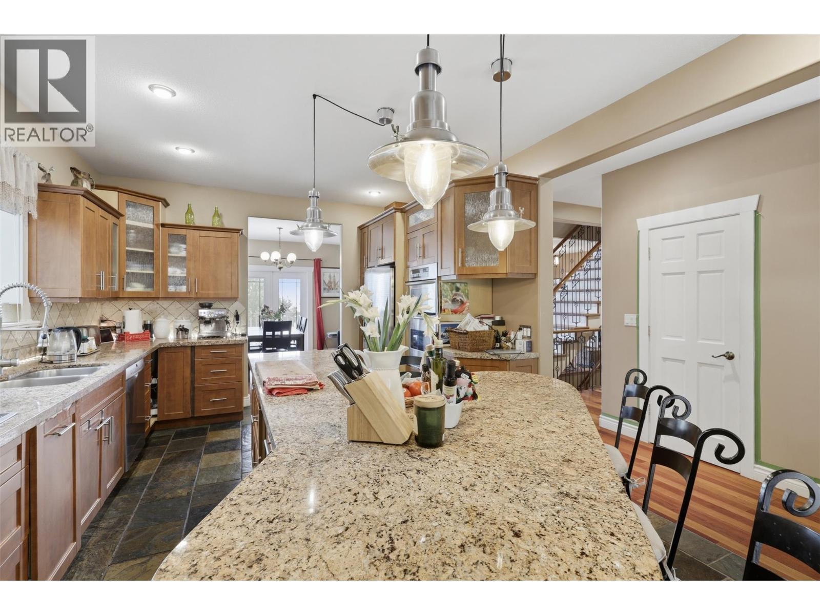 450 Azure Place, Kamloops, BC