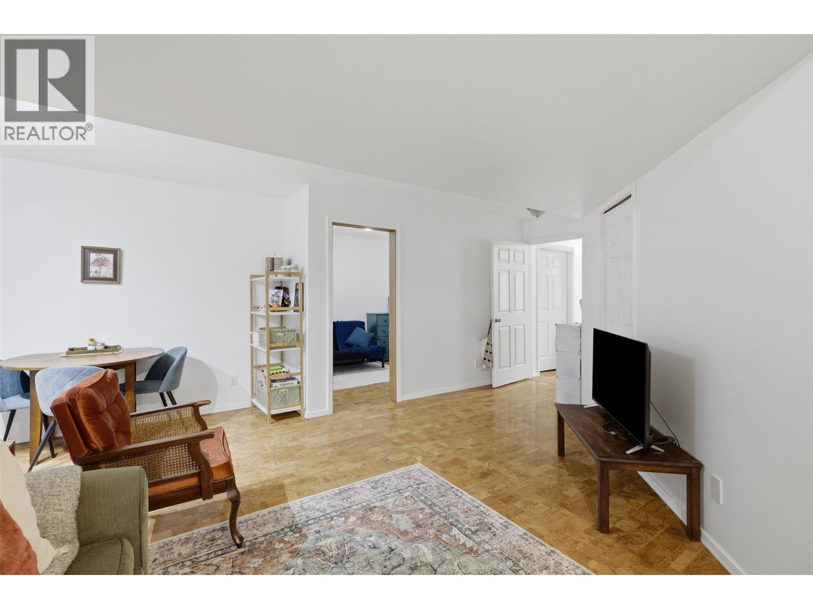 450 Azure Place, Kamloops, BC