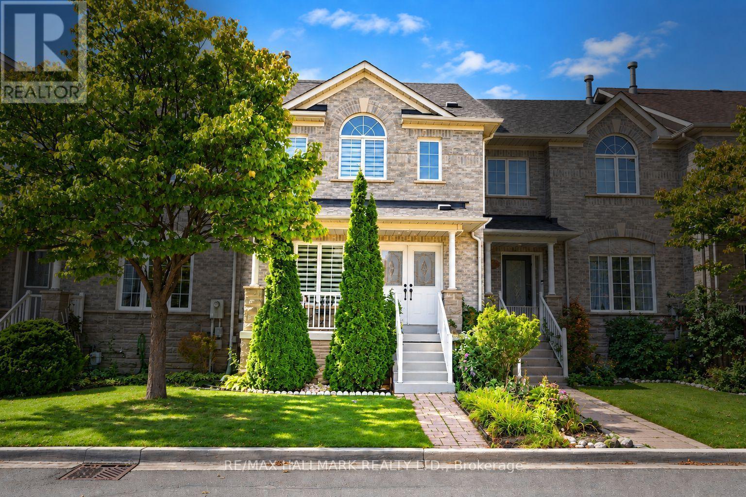 97 Benjamin Hood Crescent, Vaughan, ON